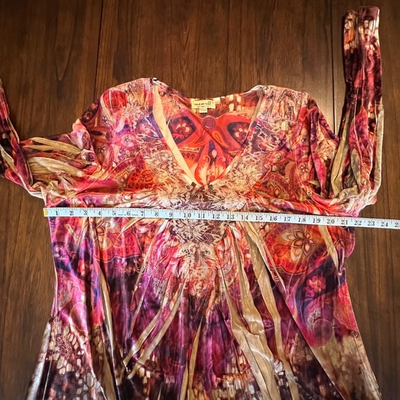 One World Long Sleeve V-neck with velvety pleats, vibrant colors, Size 1X - Picture 9 of 12